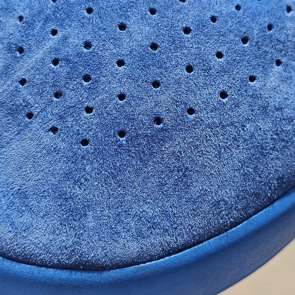 Adidas Tubular Invader SUEDE Bluebird Mens Size 10.5 Shoes Sneakers Blue BB1170 - Picture 8 of 12